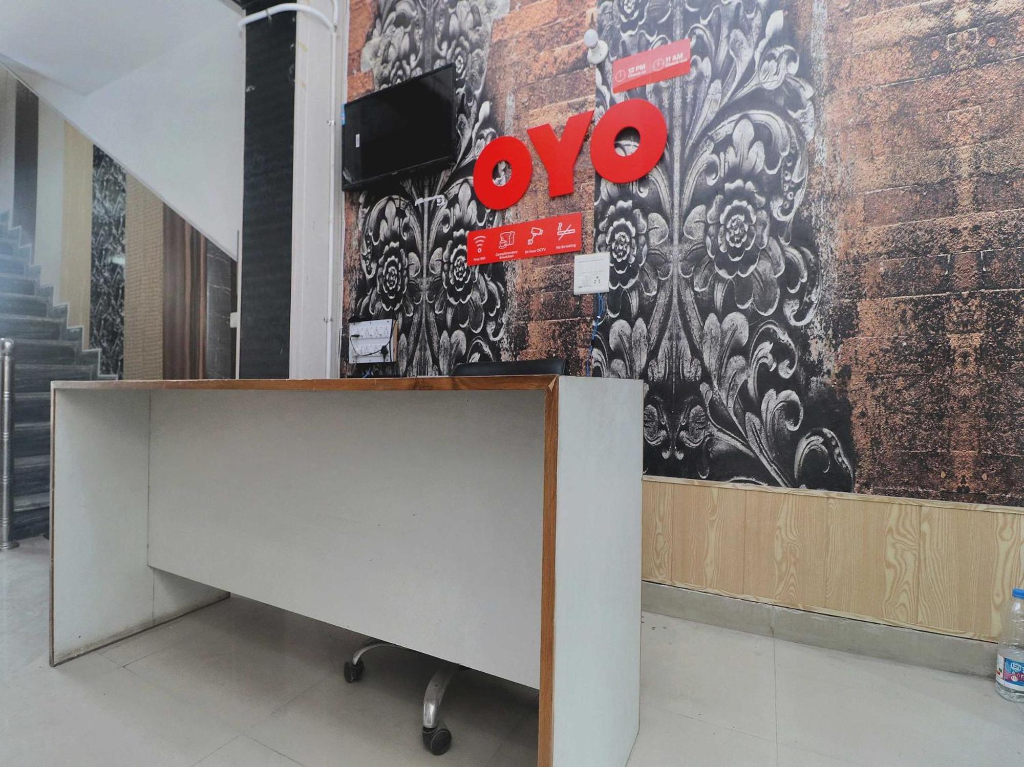 Oyo Hotel Aryan Plaza Chandīgarh Exterior foto
